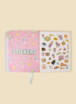 Valfré Gal With A Plan 2022