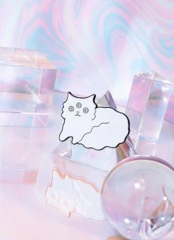 Val Mystical Blanco Pin