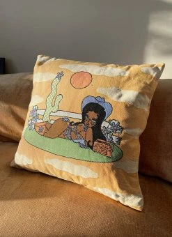 Valfré Austin Throw Pillow New