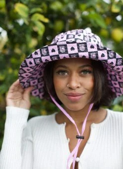 Valfré New Ajedrez Rosa Bucket Hat