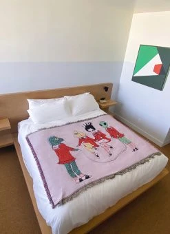 Valfré Recess Woven Blanket New